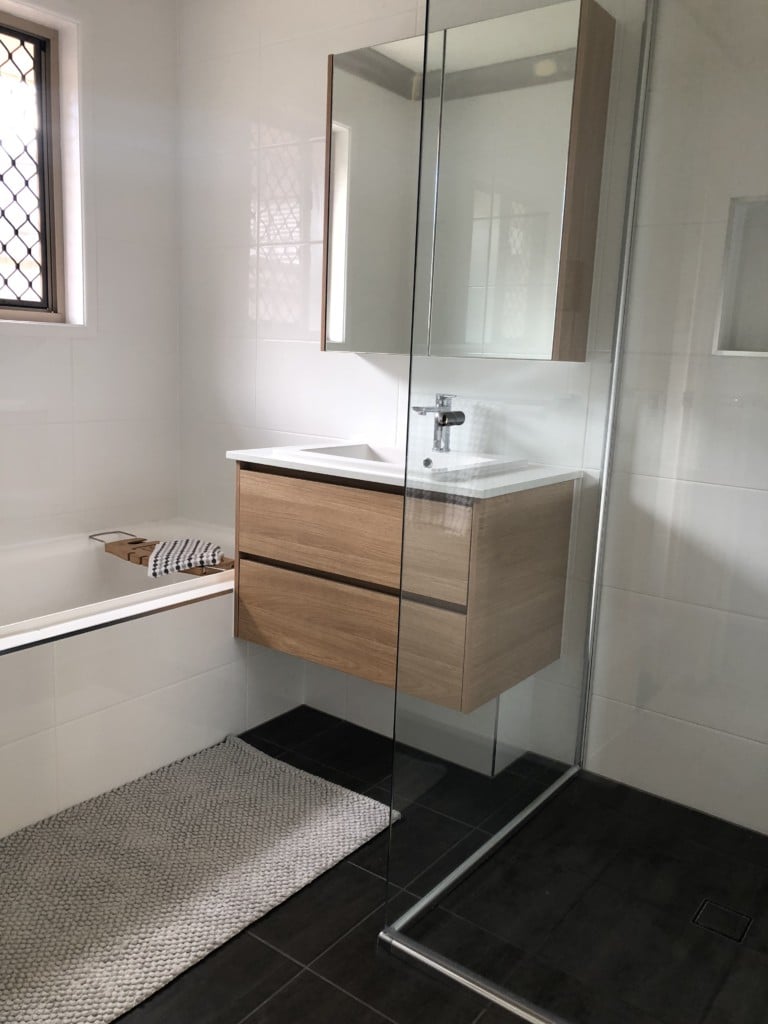 Bathroom Designs Ideas And Accessories Everything Cabinets